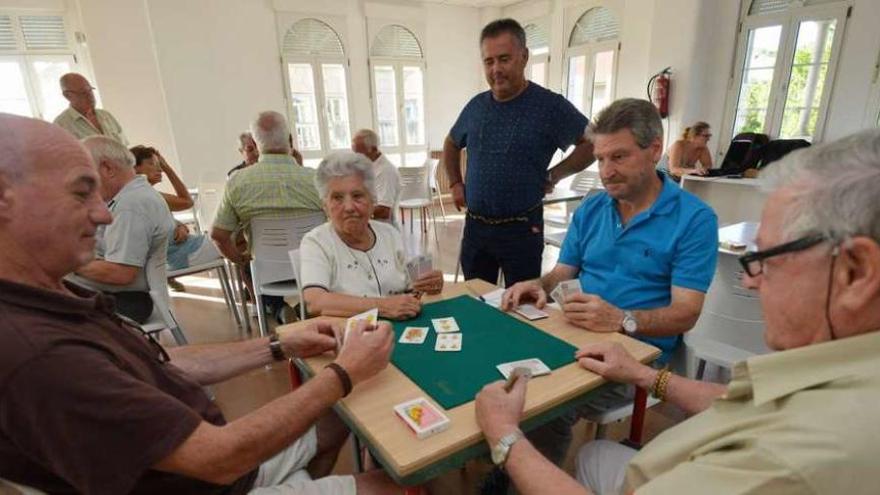 Una de las partidas que se disputan en el programa de actividades de Amigos de Campolongo. // G.S.