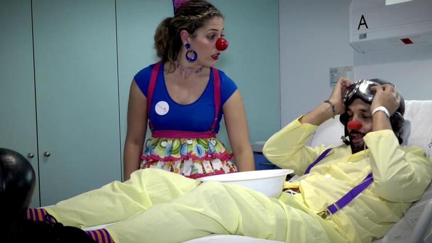 El vídeo de "Clowntigo" que acerca a los niños la realidad del hospital