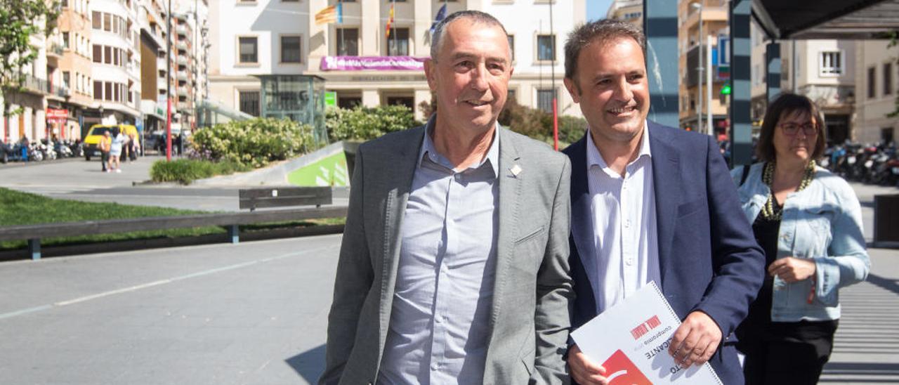 Baldoví y Bellido presentando su Pacto por Alicante.