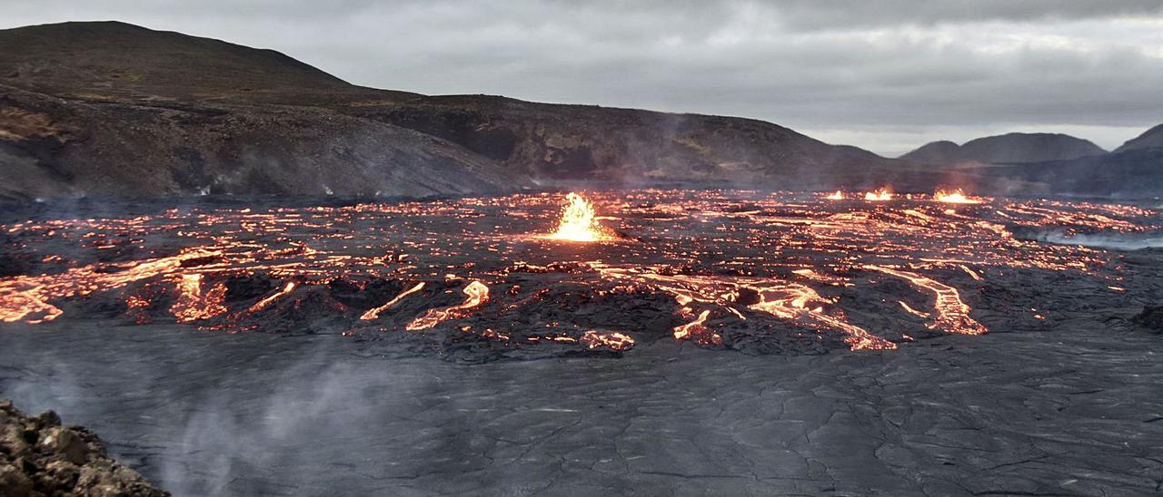 El volcán Fagradalsfjall, en el valle de Geldingardelur, al suroeste de la isla, cerca de Reikiavik. | Miguel Ángel Fernández