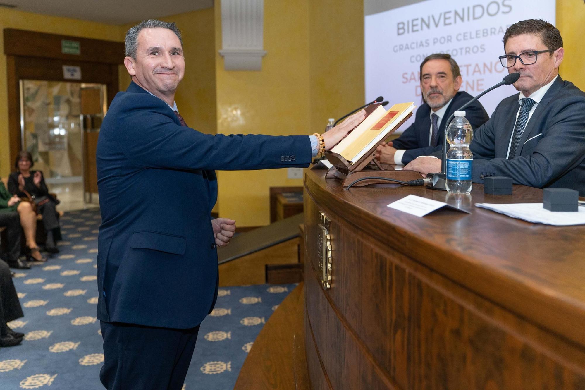 El Colegio de Gestores Administrativos de Murcia celebra patrón y distingue a nuevos colegiados