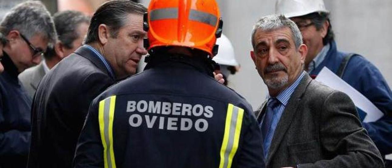 Oviedo tiene un tercio menos de los bomberos que recomienda Europa