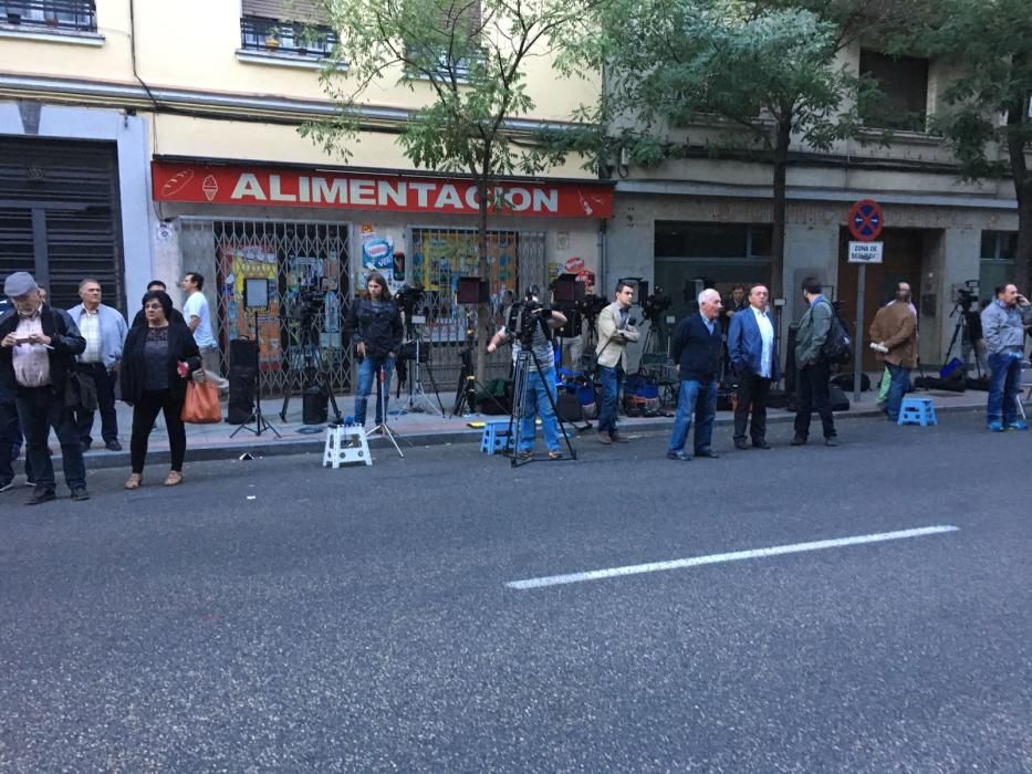 Tensa llegada de los militantes al Comité Federal del PSOE