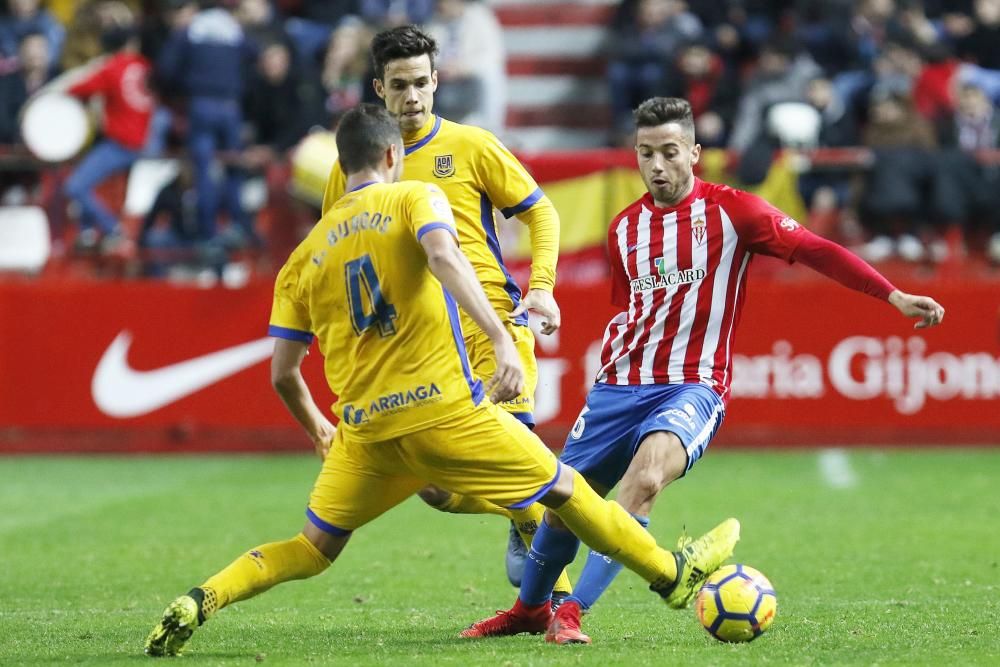 El partido entre el Sporting y el Alcorcón, en imágenes