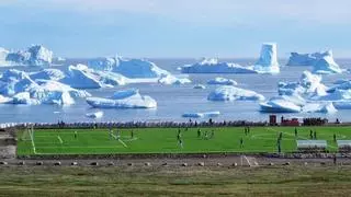 Groenlandia: fútbol en la liga más corta del mundo