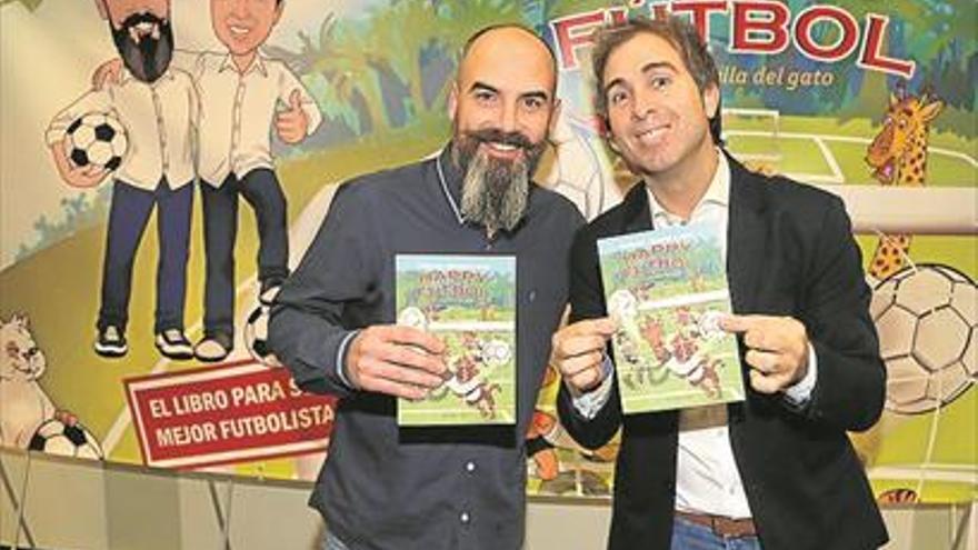 Roa y D&#039;Amico presentan el libro &#039;Happy fútbol, la pandilla del gato&#039; en Badajoz