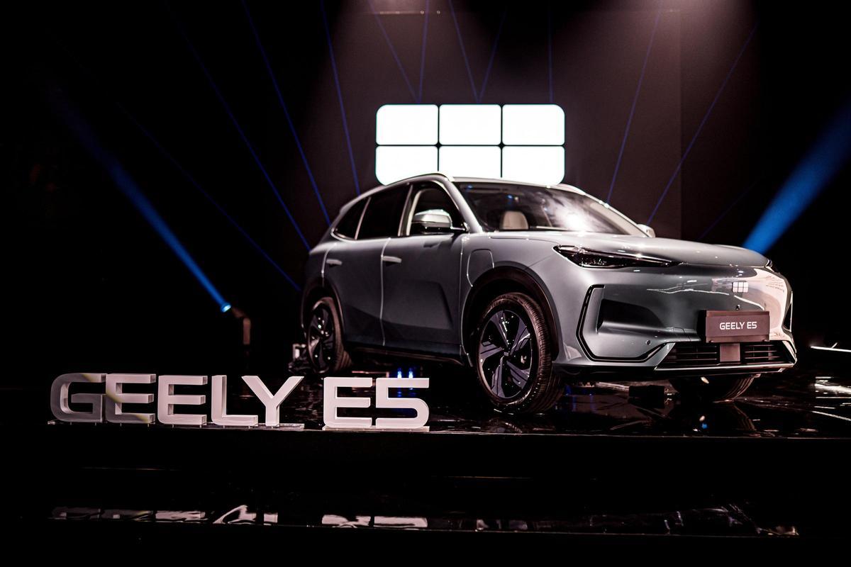 Geely E5