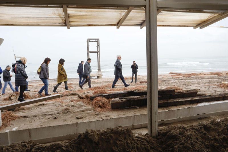 Desperfectos del temporal en las playas del Perellonet y El Saler.