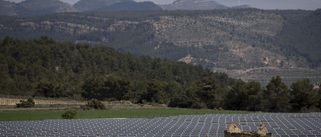 Planta fotovoltaica en Titaguas, en una imagen reciente.