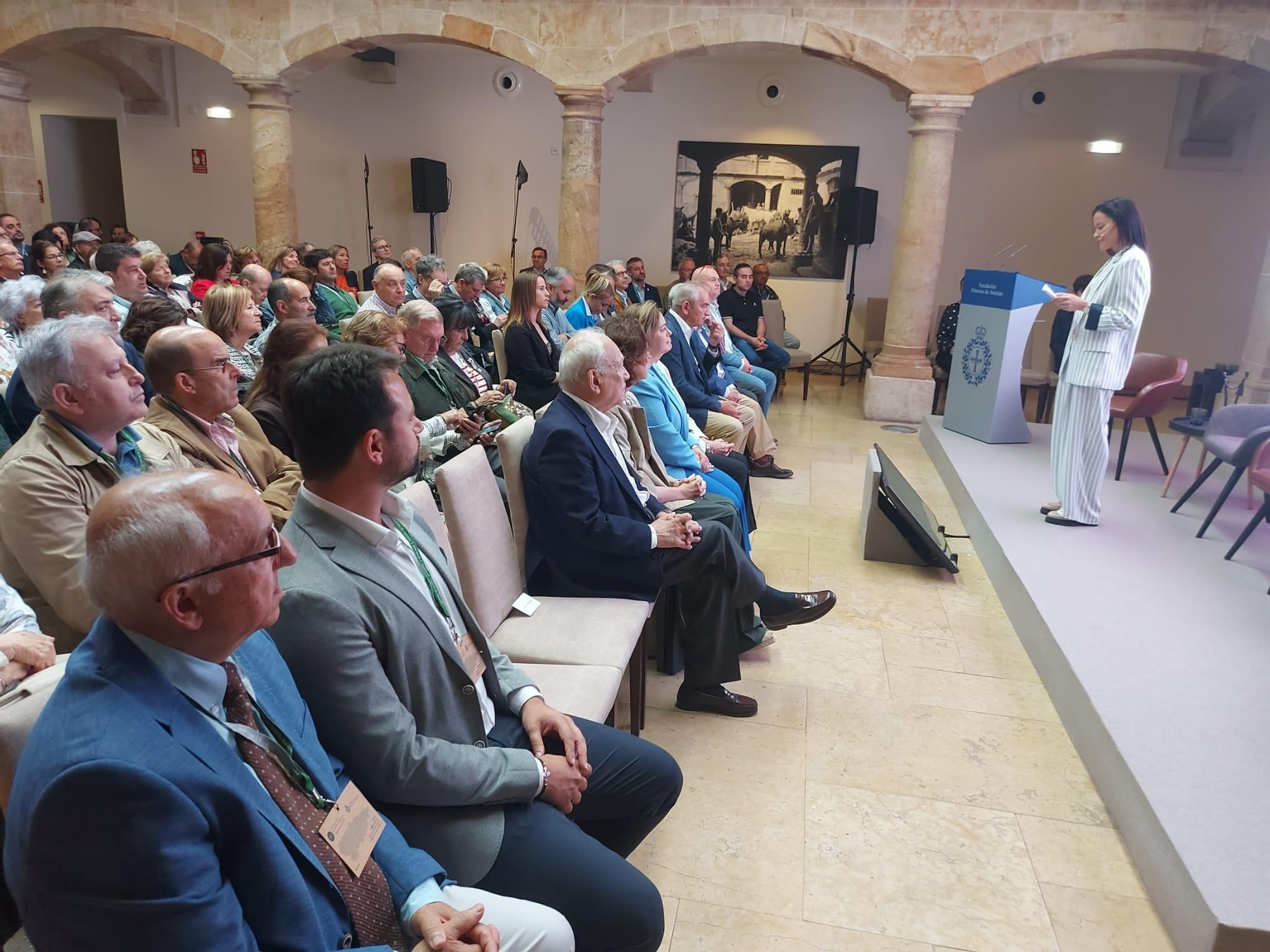 En imágenes: Así fue el XIV Encuentro de Pueblos Ejemplares, que se celebró en Tineo