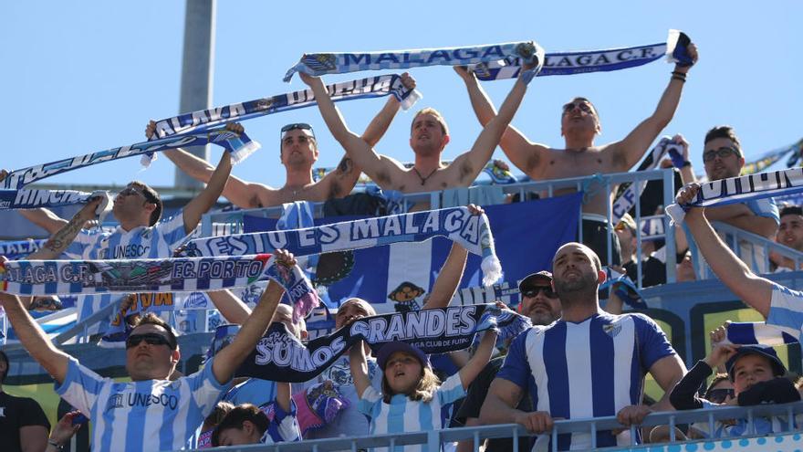 Aficionados del Málaga CF.