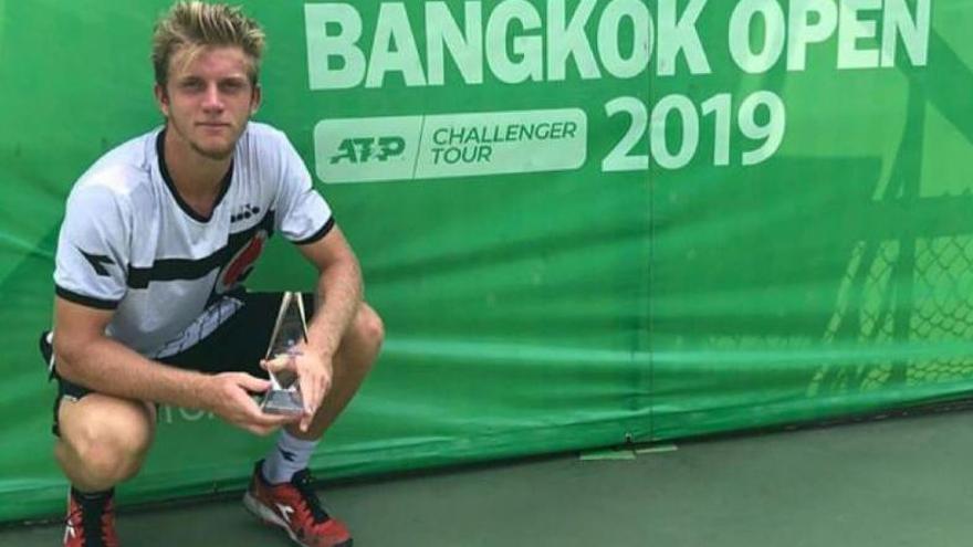 El malagueño Davidovich pierde con Duckworth la final en Bangkok