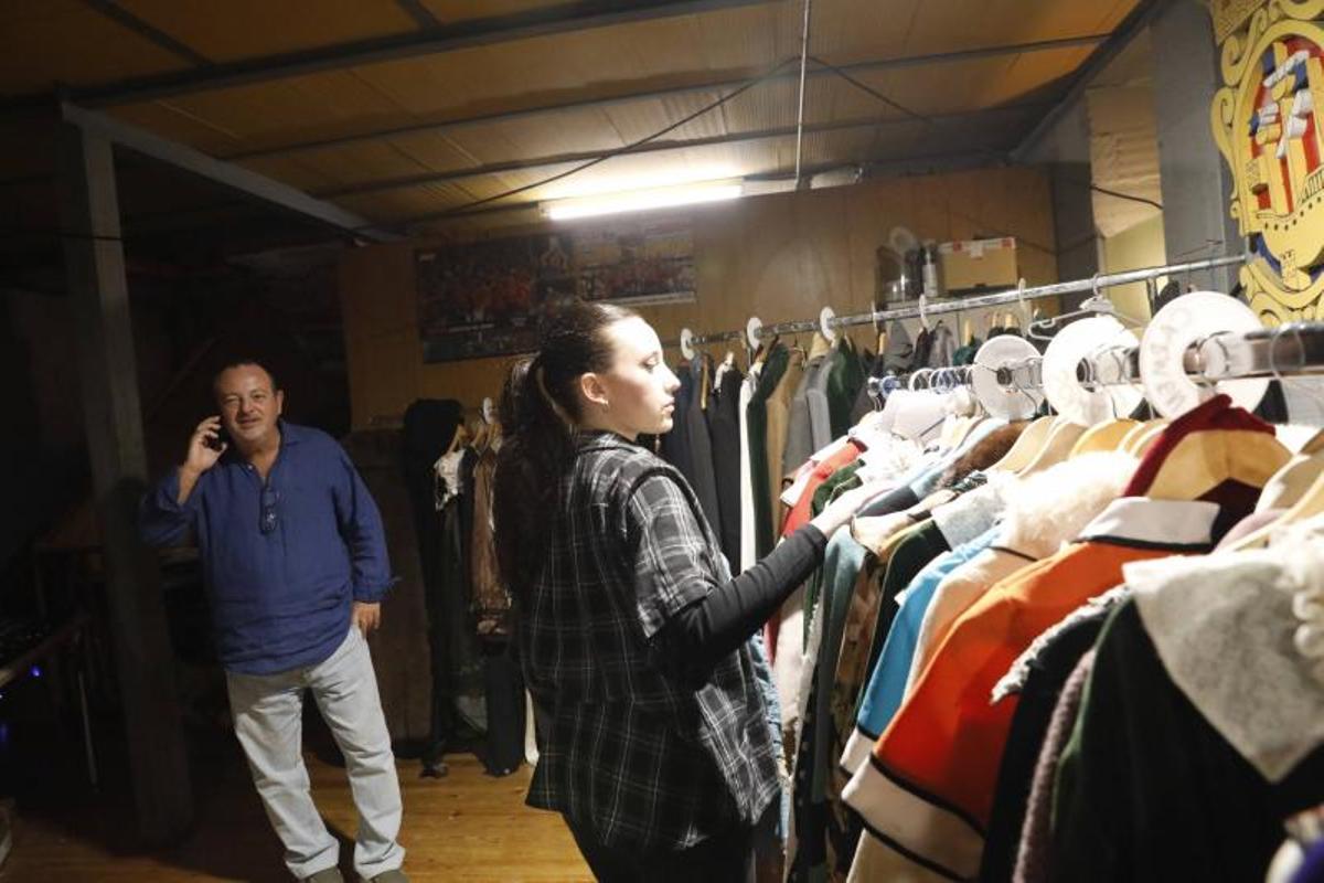 Un detalle de la zona de vestuario del musical "Kejyl & Hide"