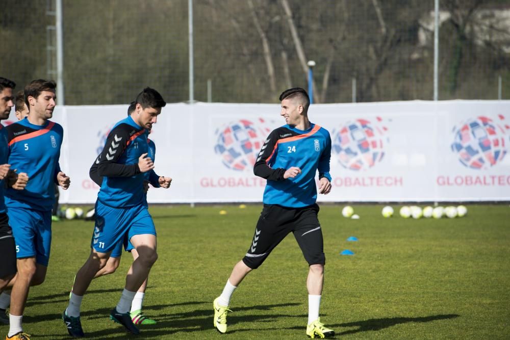 Generelo dirige su primer entrenamiento del Real Oviedo