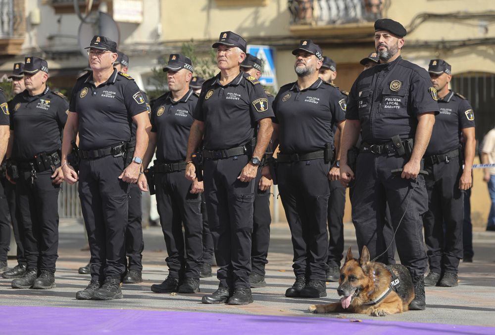 Así ha transcurrido el acto institucional de la Policía Local en el Port de Sagunt