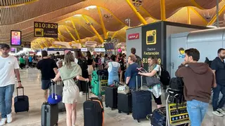 Aviso de AENA: la lista de objetos prohibidos en el avión para el verano de 2025