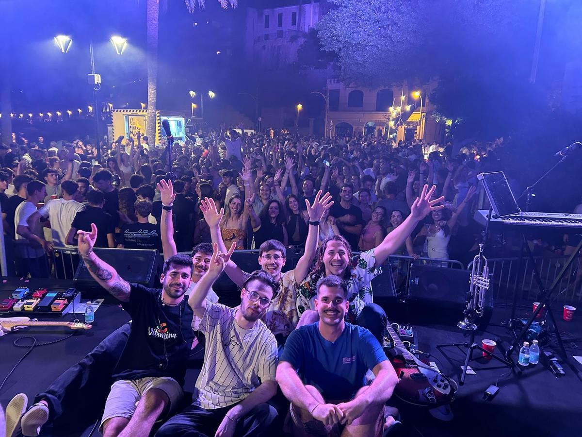 El grupo Empeltats el pasado julio en la verbena del Port de Sóller.