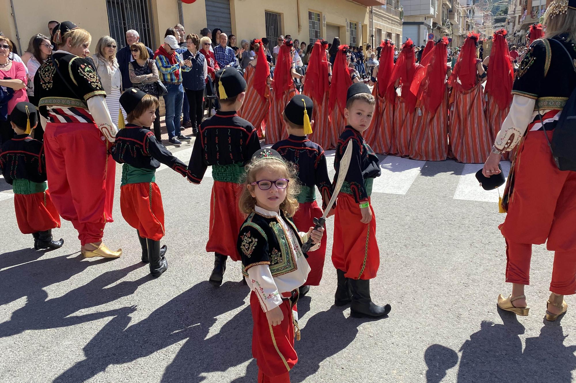 Desfile infantil de Moros y Cristianos Petrer