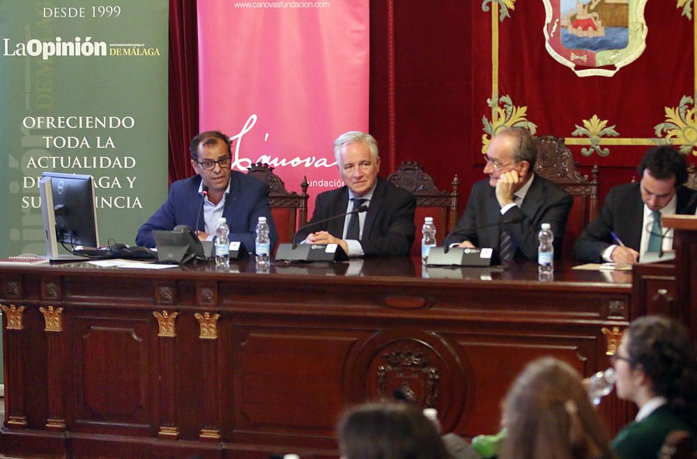 El equipo del colegio Madre Asunción de Malaga, compuesto por las alumnas Carmen Bataller, Belén Cazorla, Raquel Meco y Carmen Coronas, se ha impuesto en el I Torneo de Debate Escolar de Málaga que organiza la Fundación Cánovas con la colaboración de la Obra Social La Caixa, el Ayuntamiento de Málaga y La Opinión de Málaga