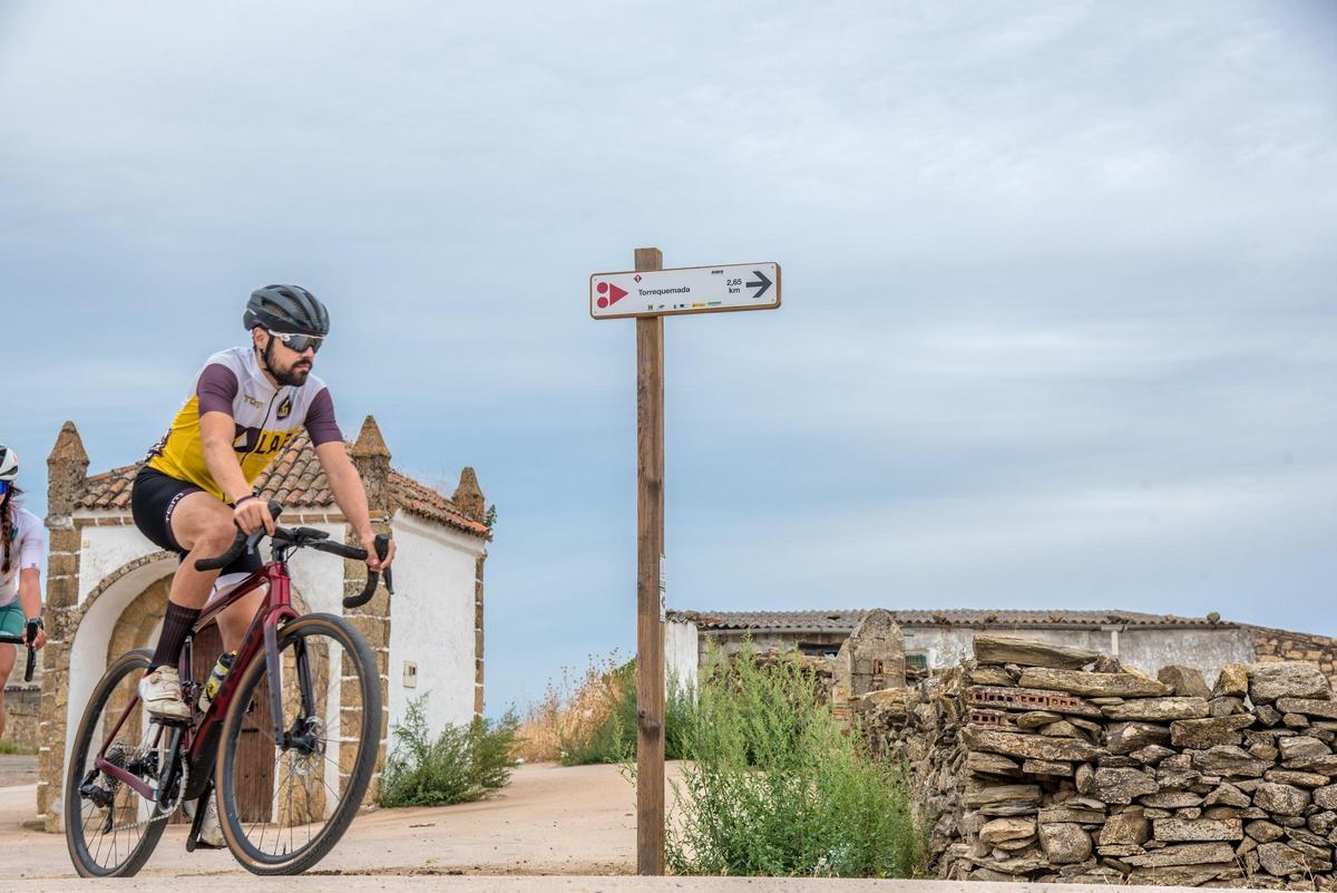 ADISMONTA, territorio gravel y gourmet para completar la escapada a la Copa de España de Escalada en Cáceres