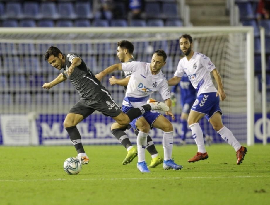 Partido entre el CD Tenerife y la SD Alcorcón