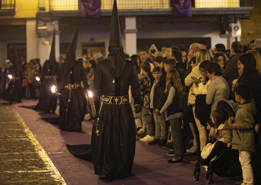 Procesión de Viernes Santo en Sagunt