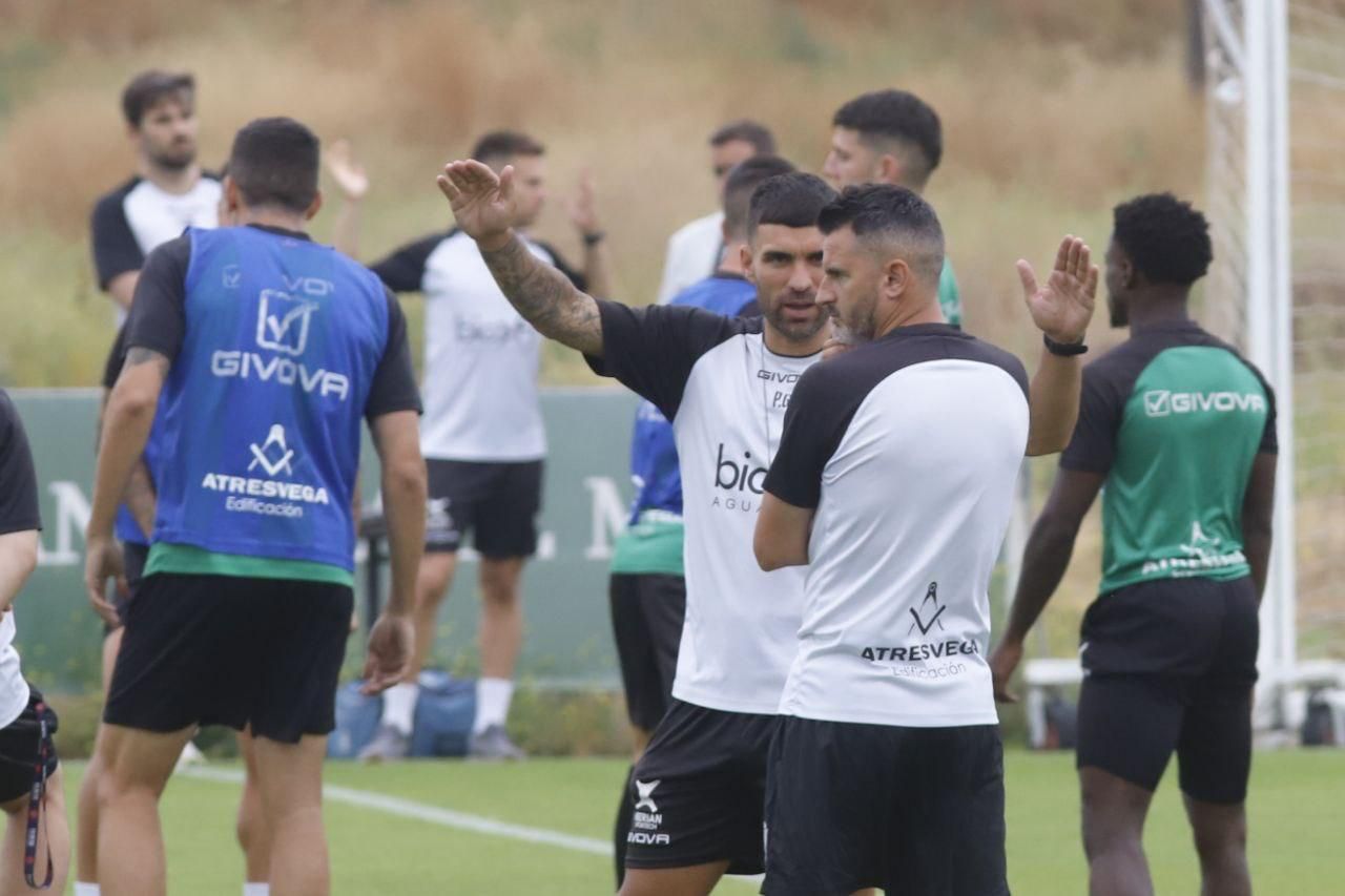 El Córdoba CF prepara el play off de ascenso a Segunda ante el Barcelona B