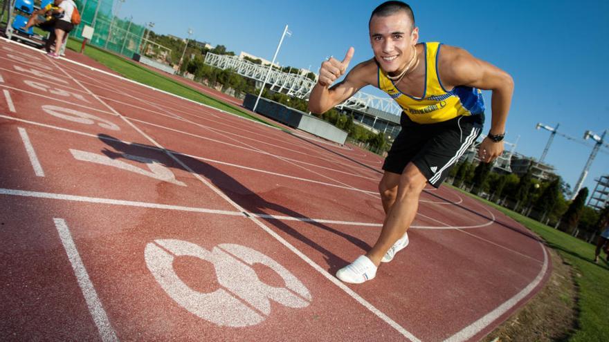 El atleta alicantino Daniel Andújar.