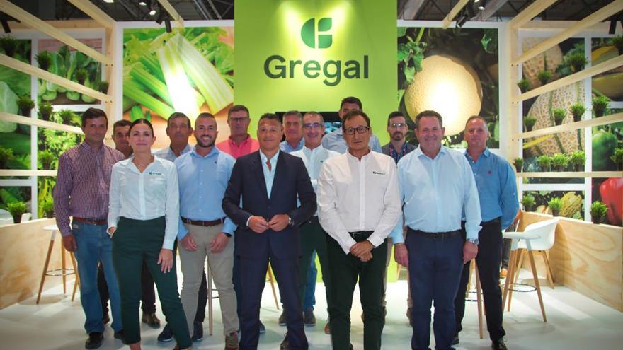 Miembros de la junta rectora y equipo comercial de GREGAL.