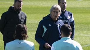 Pablo Fornals entrena por primera vez con el Betis