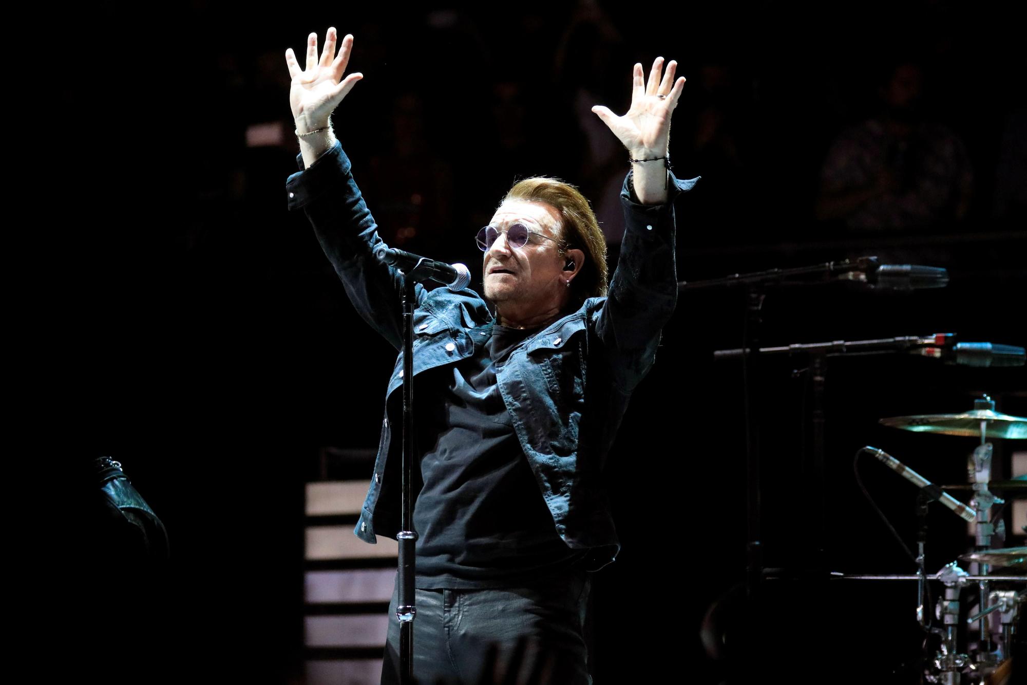 Bono, líder de U2, durante el concierto en el WiZink en 2018.