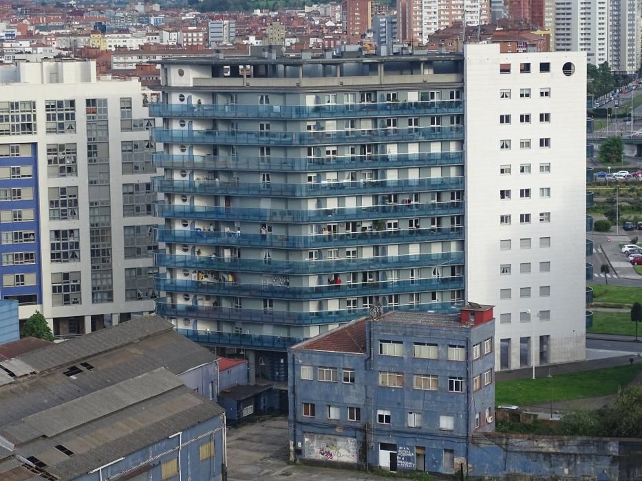Gijón desde el aire y en cuarentena