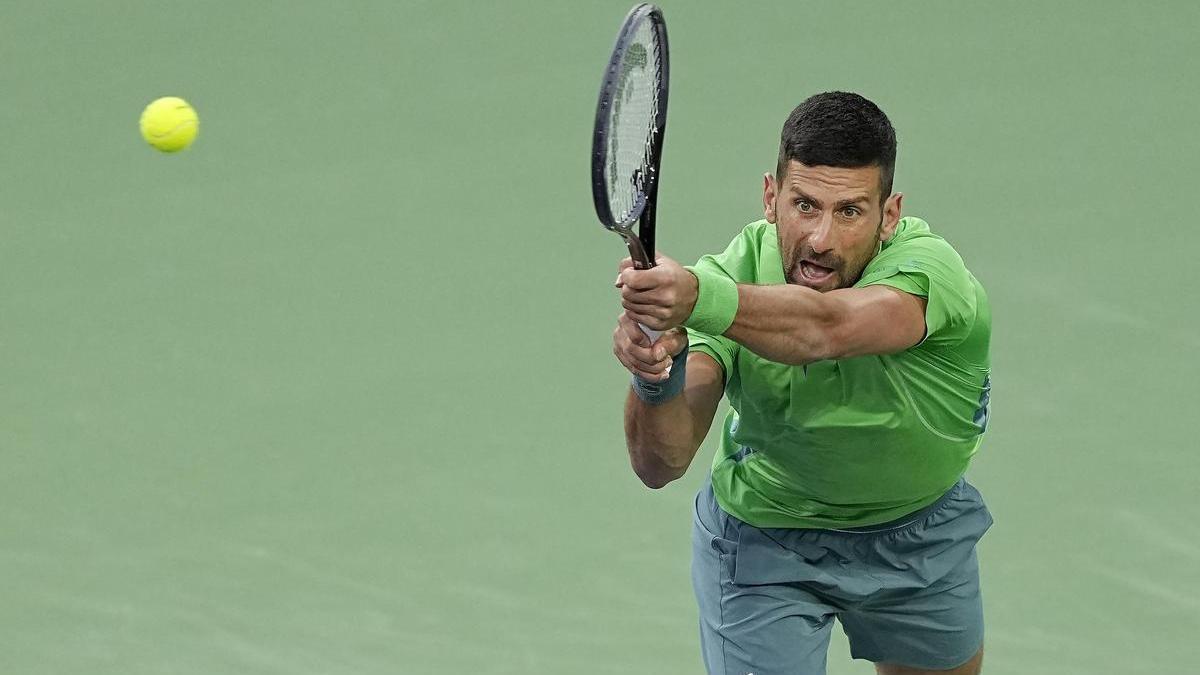 Djokovic durante su partido contra Nardi en Indian Wells