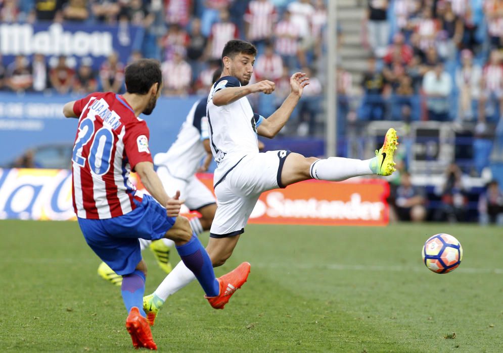 El Dépor cae por la mínima en el Calderón