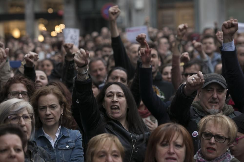 Concentración contra la sentencia a La Manada en Oviedo