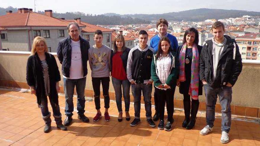 Alumnos del programa de prácticas visitan el Concello de Arteixo