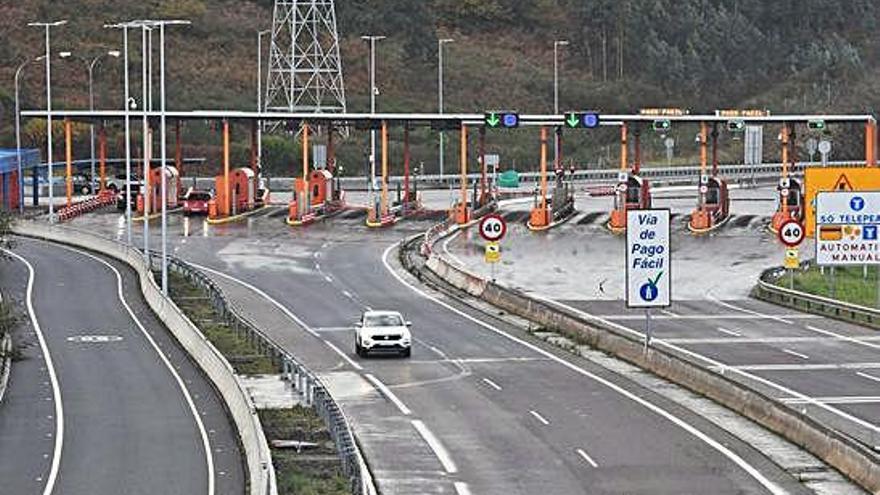 Vista del peaje de Pastoriza, en la AG-55.