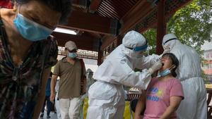 zentauroepp53844482 19 06 2020 19 june 2020  china  beijing  a woman undergoes f200622095606