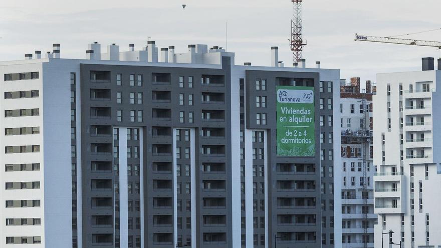 29 familias valencianas compiten por cada piso en alquiler que sale al mercado