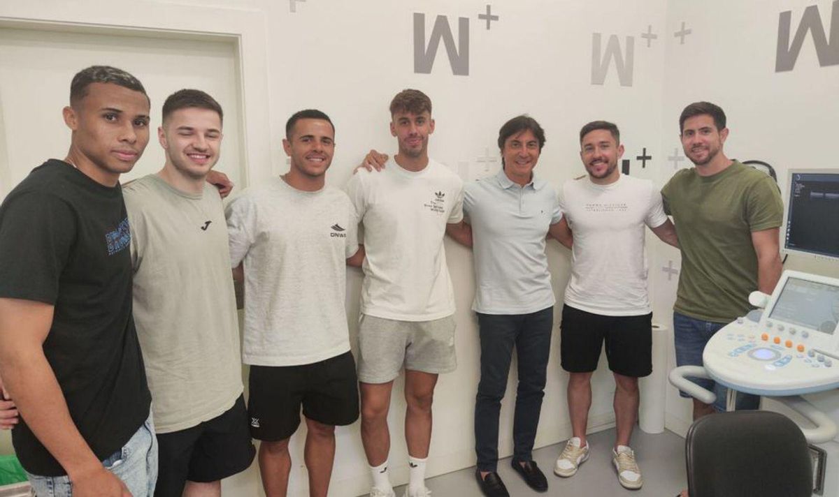 Ligeiro, Henrique, Rivera, Álex García, Paco Martínez, Dener y Bebe. | ELPOZO MURCIA