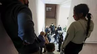 Los docentes se alían para ayudar a los alumnos sacudidos por la crisis de la vivienda en Alicante