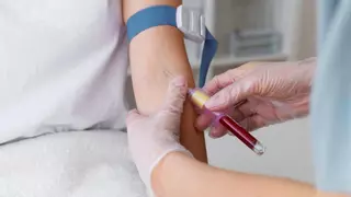 Diseñan un test que detecta el cáncer en estadios tempranos solo con un análisis de sangre