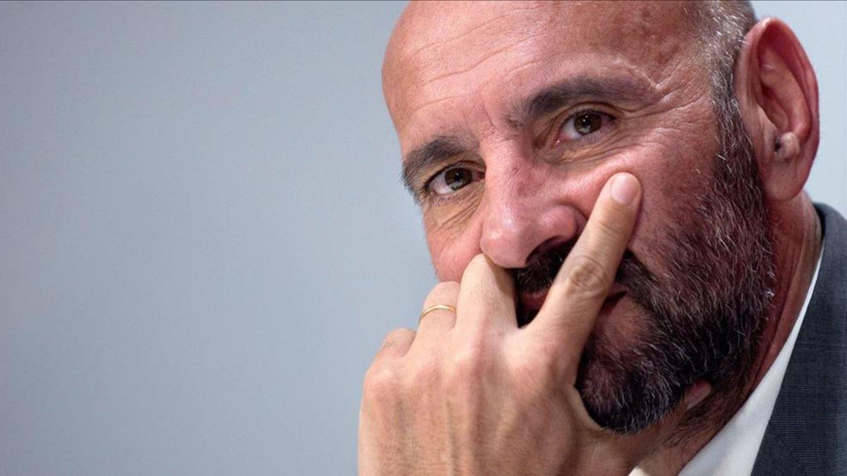 Monchi está rompiendo todos los registros del Sevilla en los mercados de fichajes.