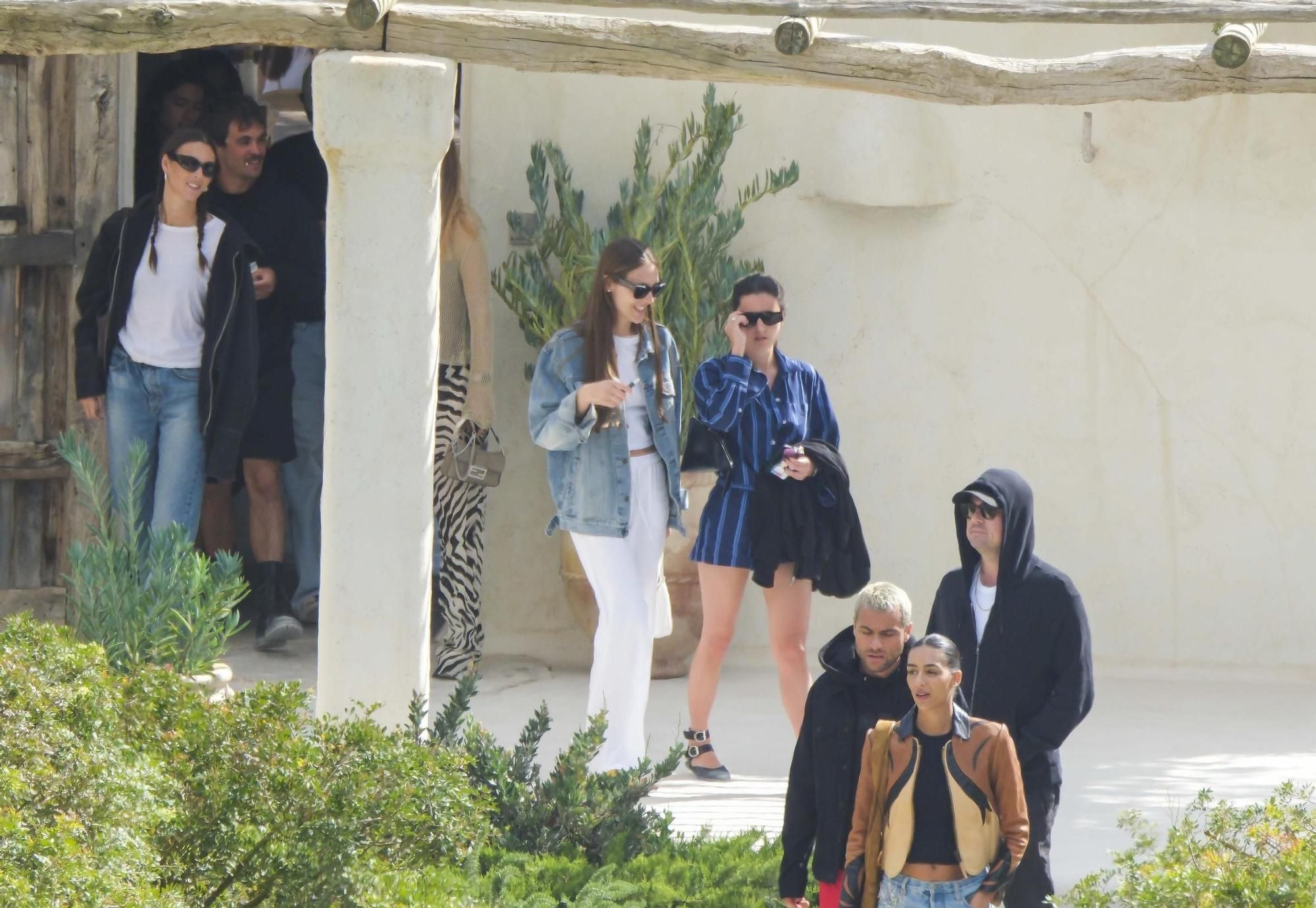 Leonardo Dicaprio vuelve a Ibiza con Vitoria Ceretti/ Sergio Garrido