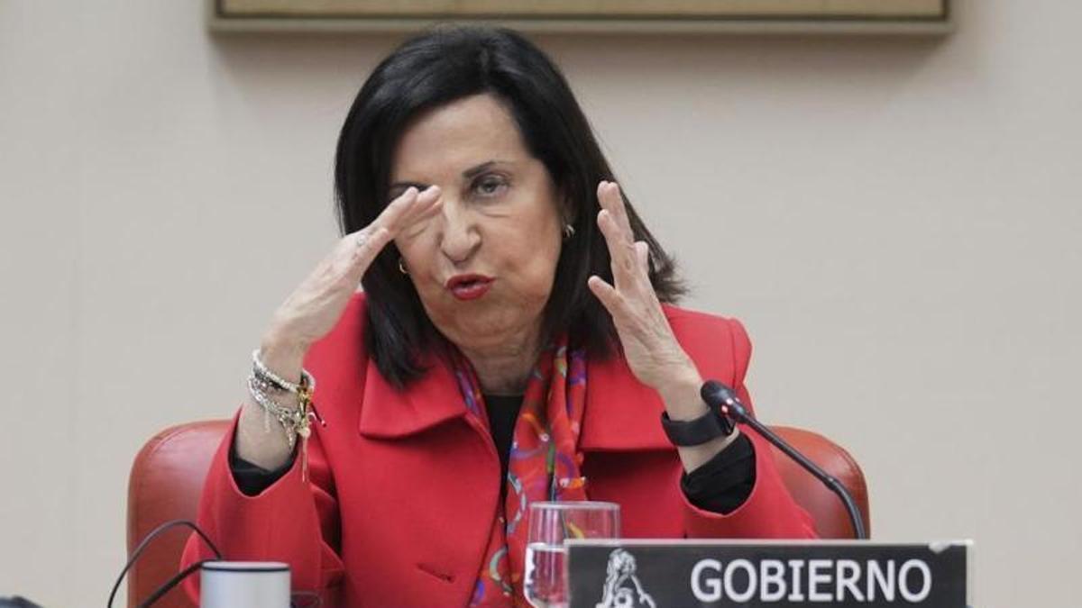 La ministra de Defensa, Margarita Robles, este martes en el Congreso.