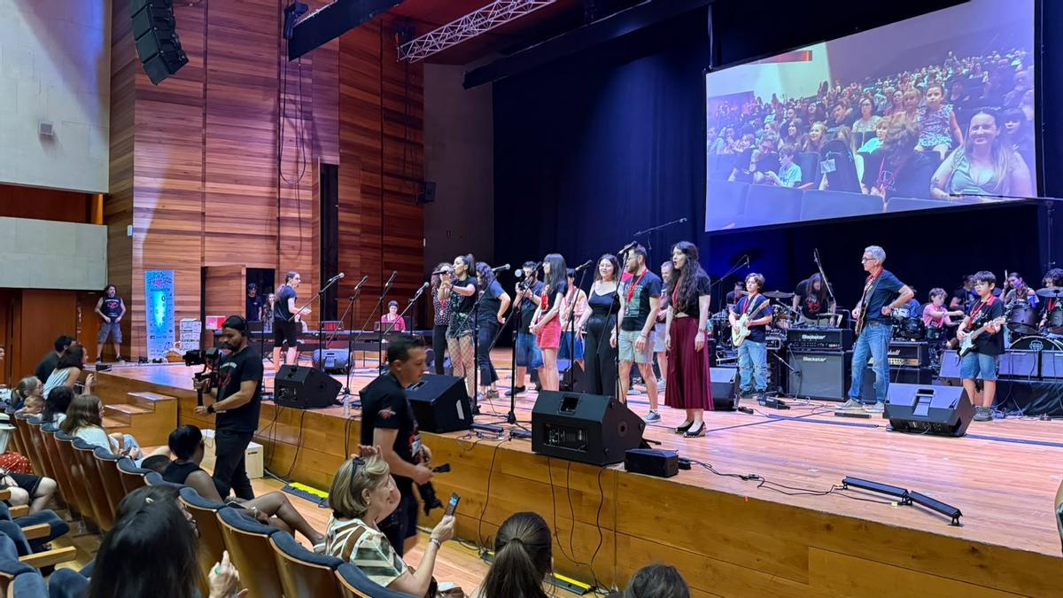 Un momento del Canteira Rock  Fest 2026 celebrado este sábado  en el Pazo de Congresos de   Santiago