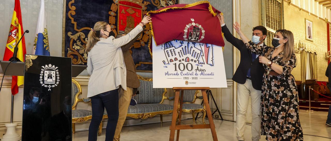 Logotipo para el centenario del Mercado Central de Alicante obra