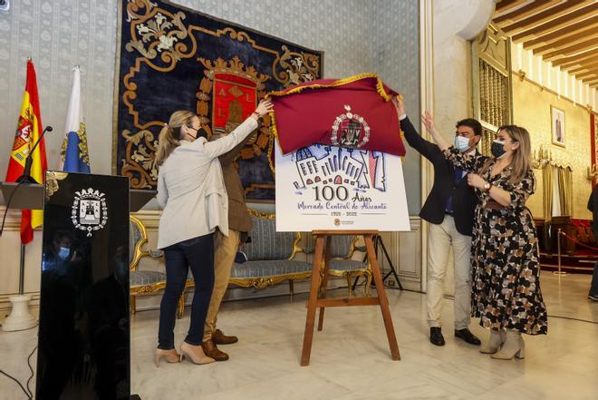 Logotipo del centenario del Mercado Central de Alicante