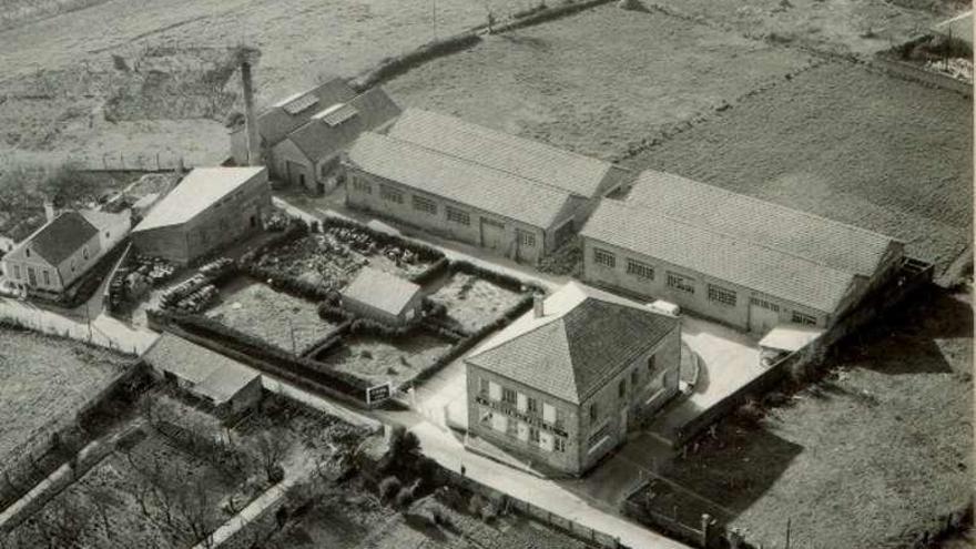 Vista aérea de la antigua fábrica de Proa en Espedrigada (Vigo). // I.P.