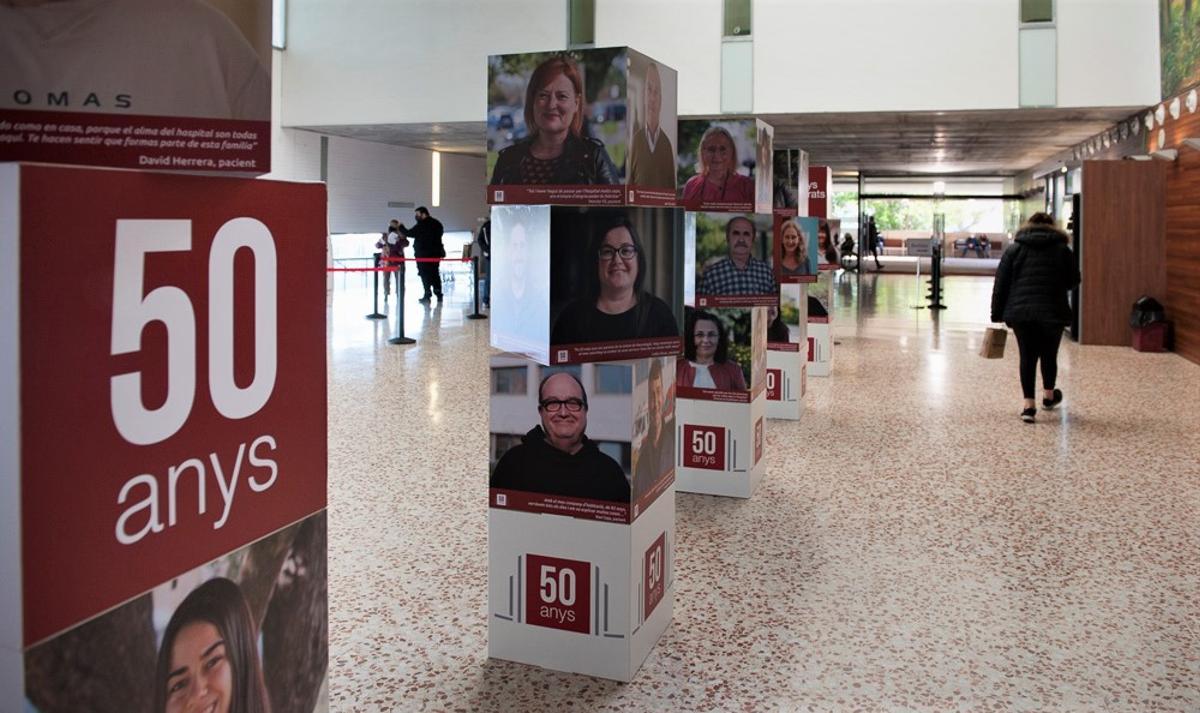 L’Hospital de Bellvitge de l’Hospitalet inaugura una exposició per commemorar el seu 50è aniversari